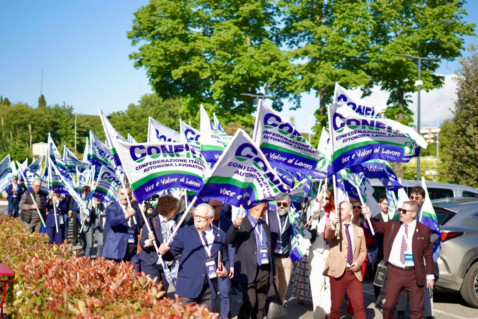 Meno tasse su lavoro e pensioni: le proposte CONFIAL